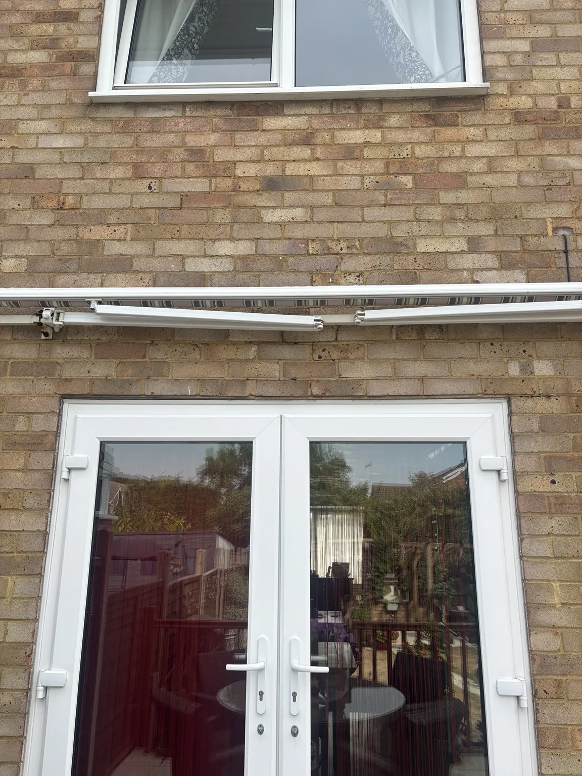 Deflected brickwork above patio doors