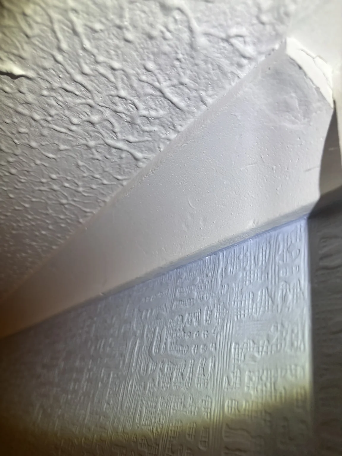 Painted polystyrene coving